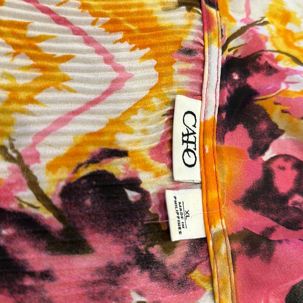 Cato multi colored blouse with v neck ruffle XL